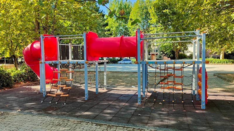 Green Park and Playground Piazza VIII mrzo - Image 1