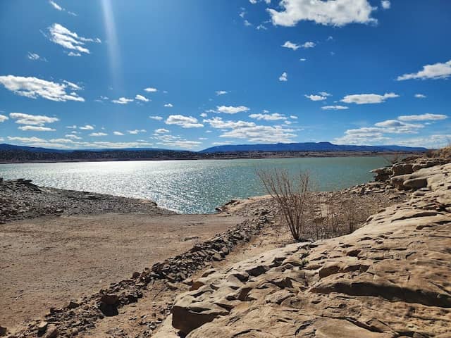 Kayak launch spot - Image 1