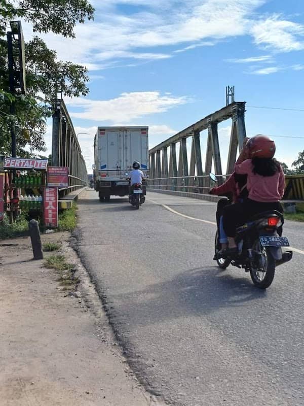 Jembatan Nanga Pinoh Melawi - Image 1