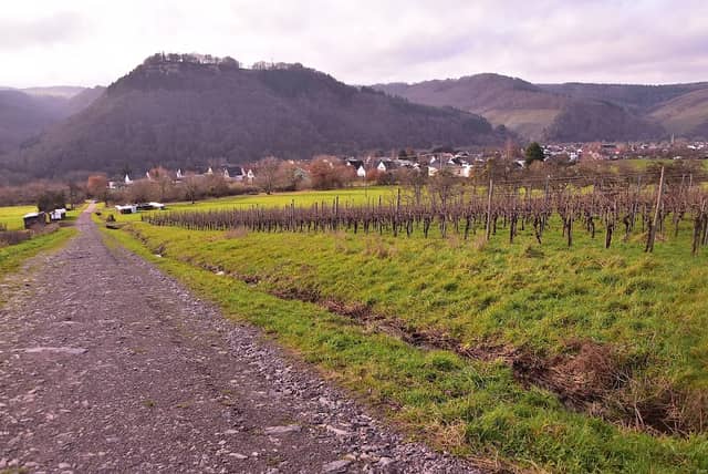 Kleine Pause, Schöne Aussicht - Image 1