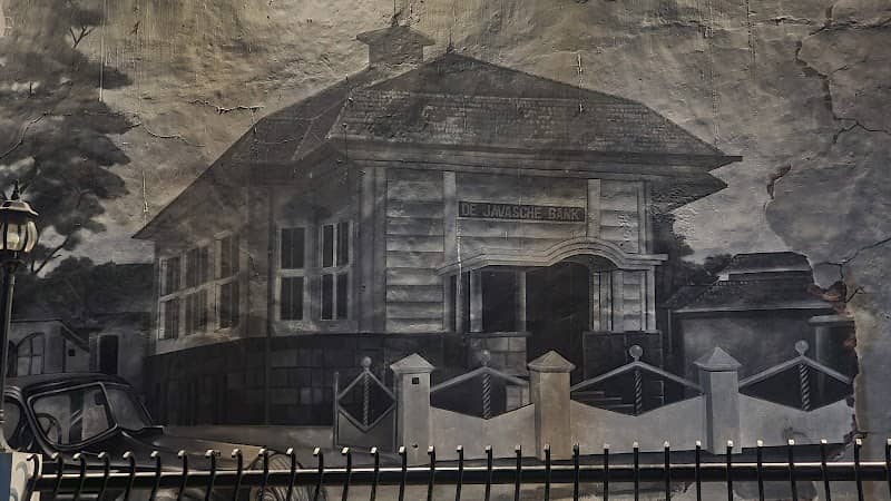 Pintu Masuk Kampoeng Heritage Kajoetangan - Image 3