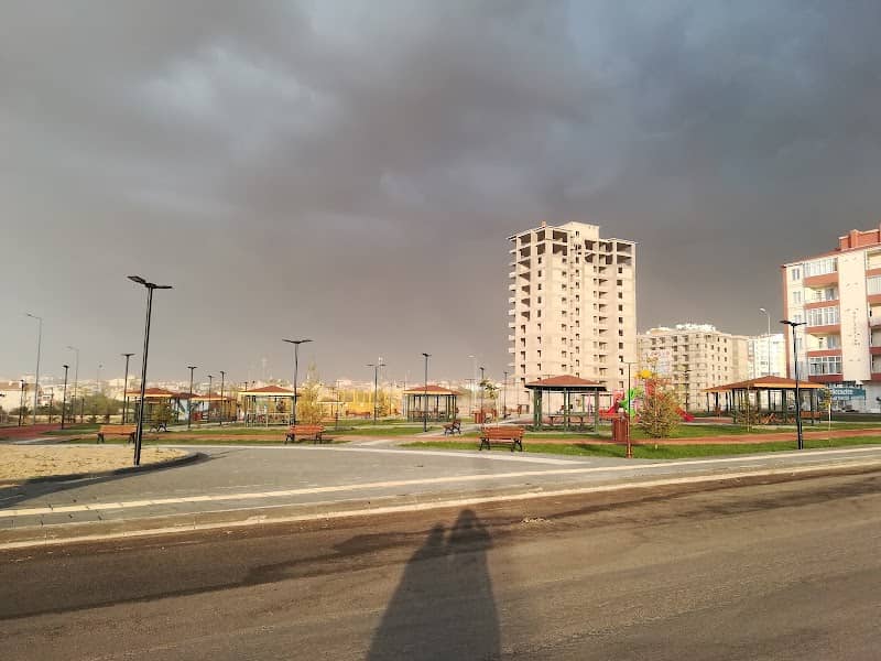 Sakinler Parkı - Image 1