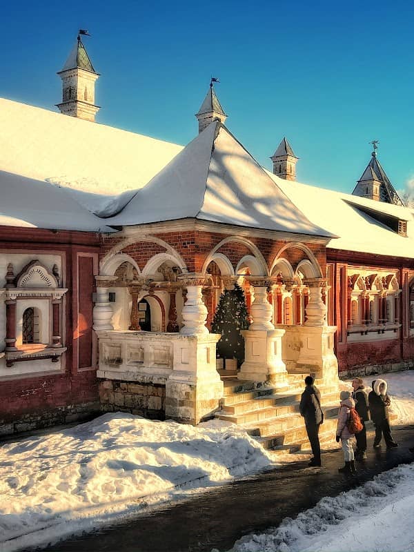 Tsaritsyny Palaty - Image 1