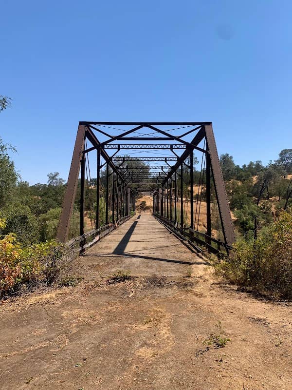 Historic Jenny Lind Bridge - Image 1