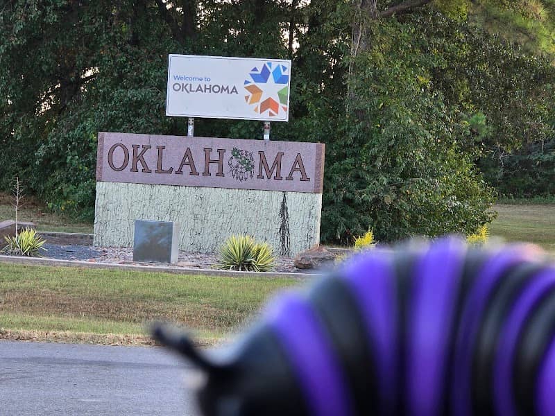 Oklahoma Border Sign - Image 1