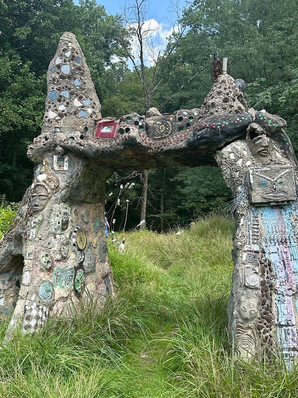 Lehigh Millennium Folk Arch and Art Enclave - Image 1