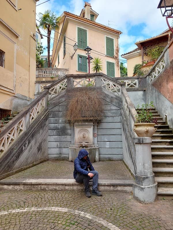 Piazza S. Ormisda - Image 1