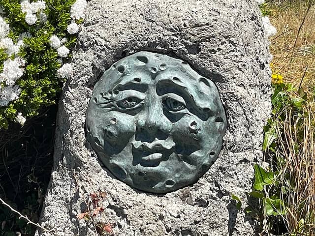 Art Installation Moon Man - Image 1