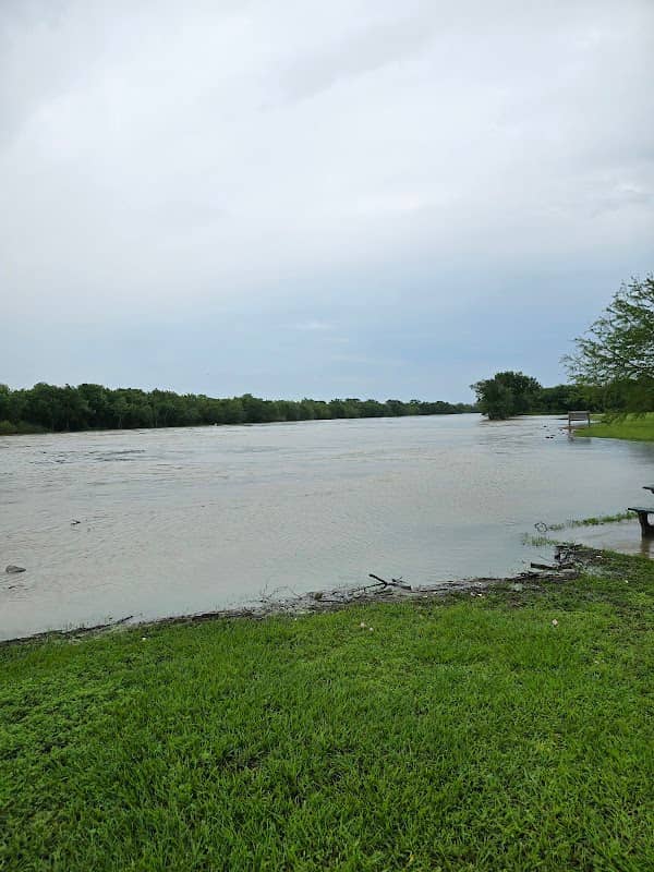 Trinity River Island Visitor Center - Image 2