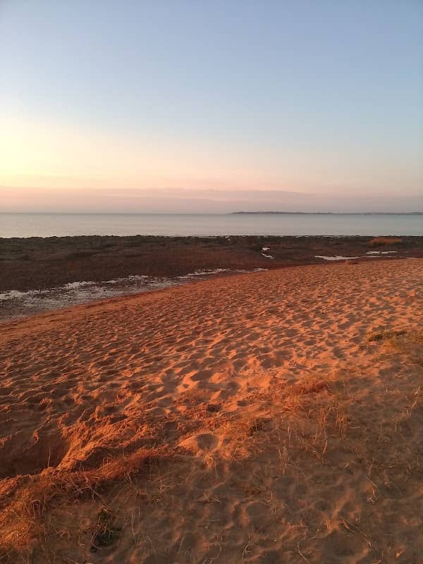 Beach access - Image 1