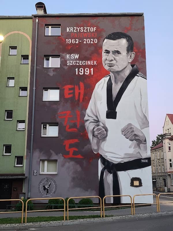 Mural "art piknik" Ul. Jeziorna - Image 2
