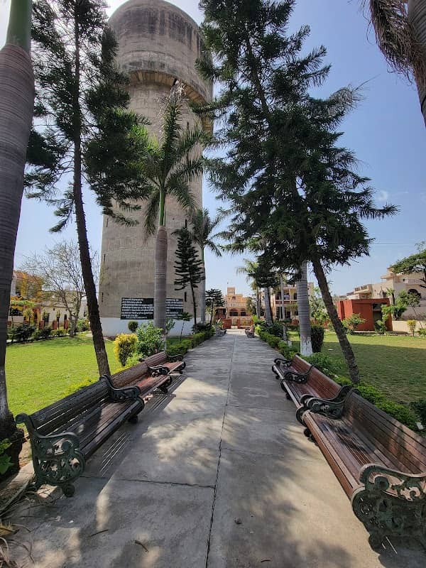Adarsh Nagar Park - Image 1