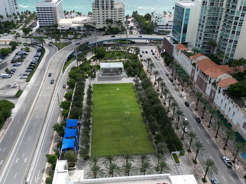 Gateway Park - Image 1
