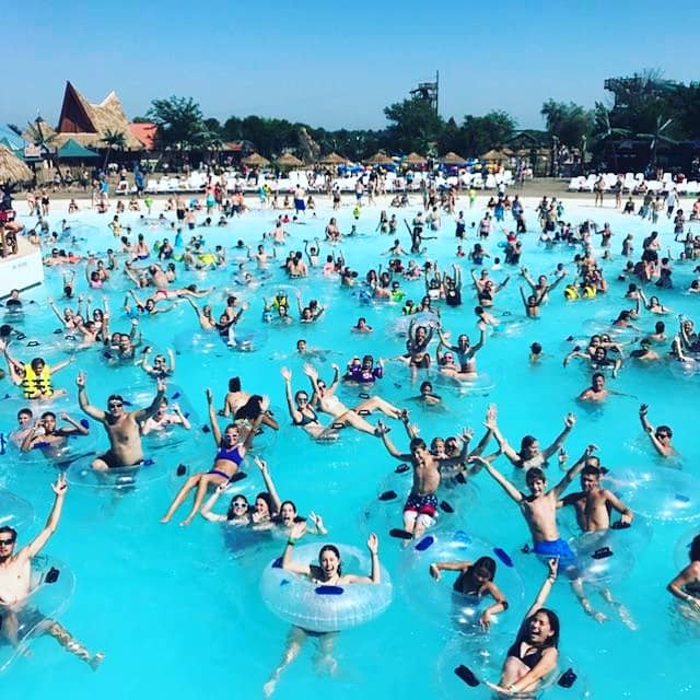 Lost Island Waterpark - Image 2
