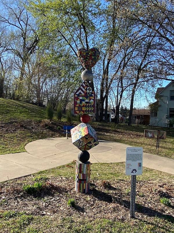West St. Paul Art Park - Image 1