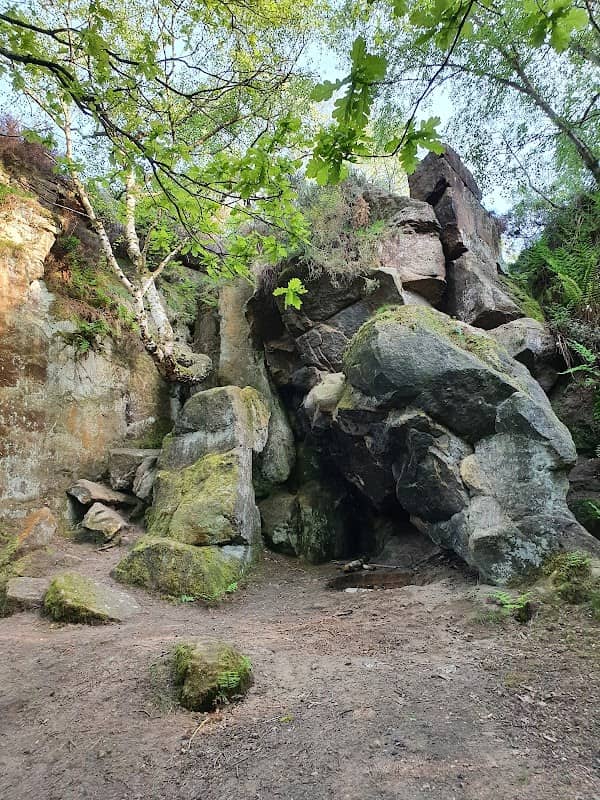 Carvers Rocks - Image 1