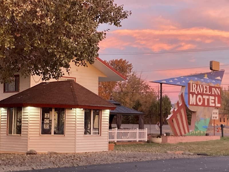 Travel Inn - Image 1