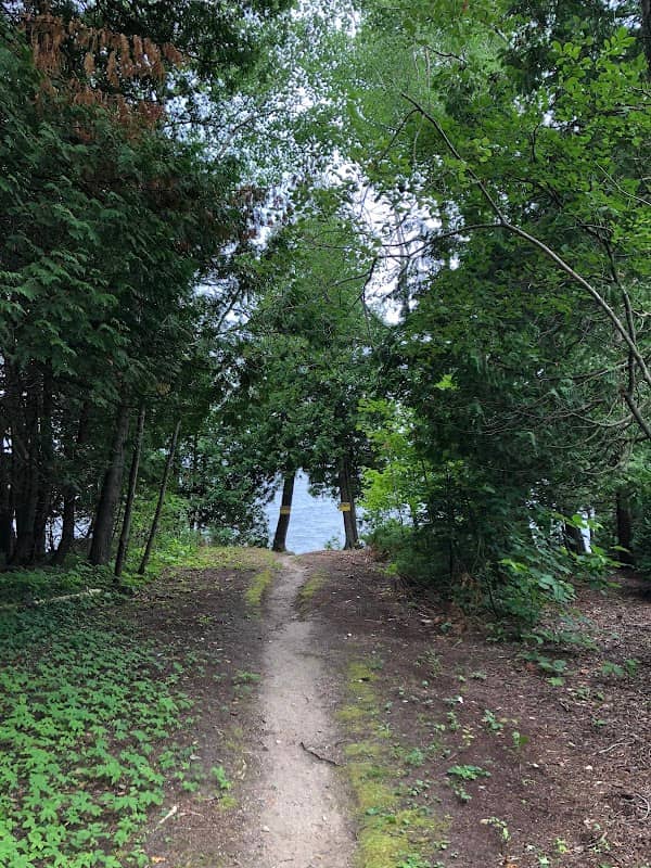Champagne Rock Park - Image 1