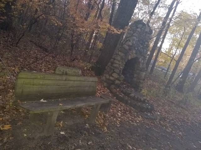 Ruby Woods - Image 2