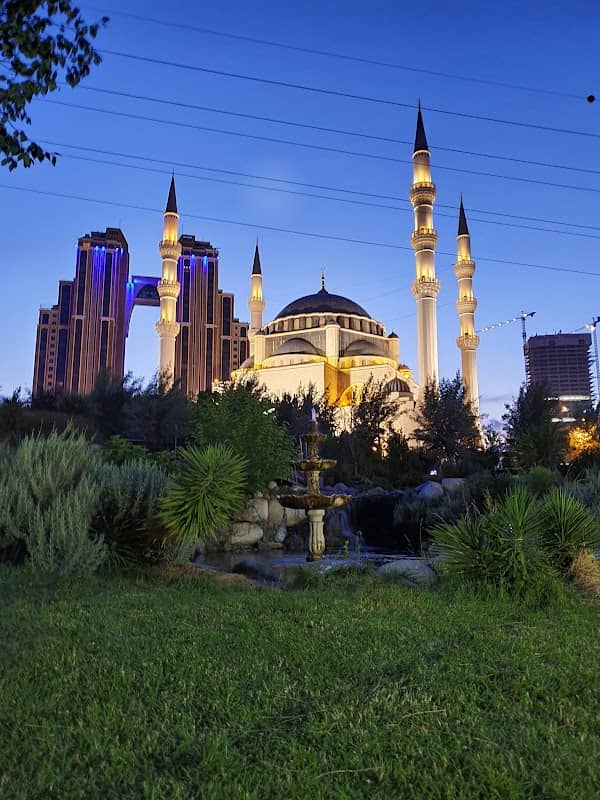 Mimar Sinan Parkı - Image 1
