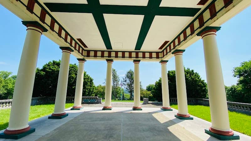 College Hill Park - Image 2