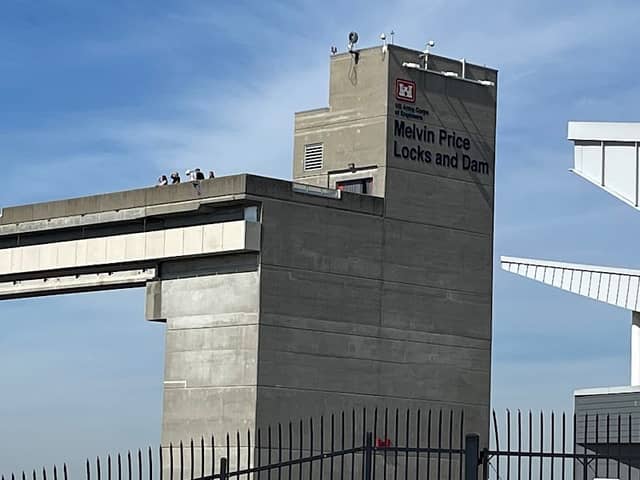 Melvin Price Lock And Dam - Image 3