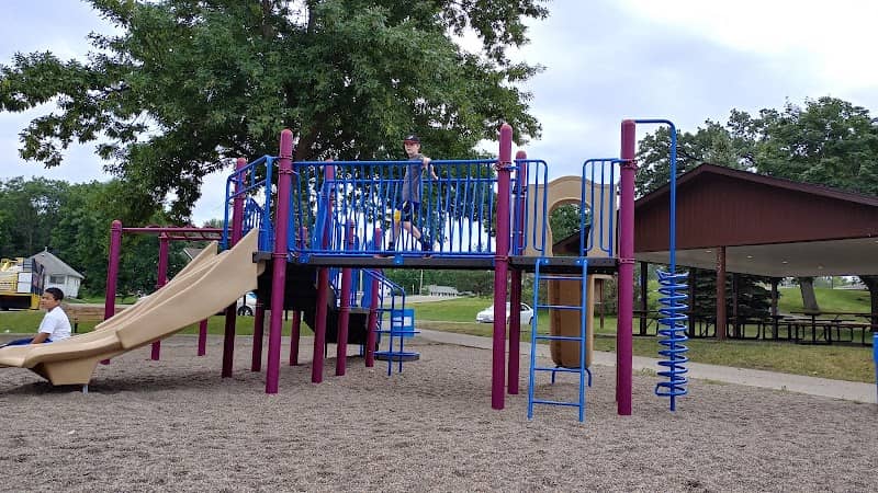 Sturges Park - Image 1
