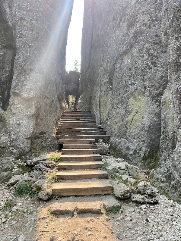 Sunday Gulch Trailhead - Image 1