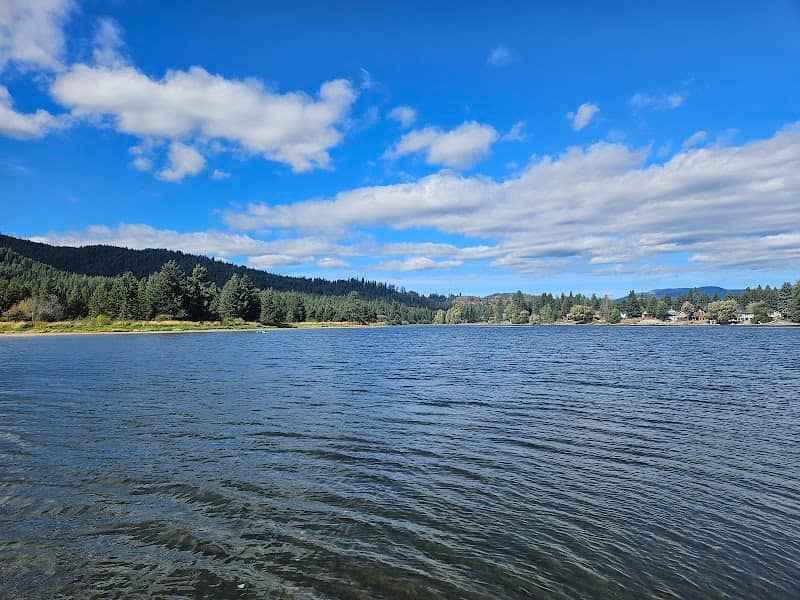 Fireside Park - Spirit Lake Picnic Area - Image 1