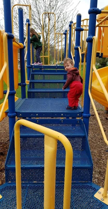 Mound Street Park - Image 2