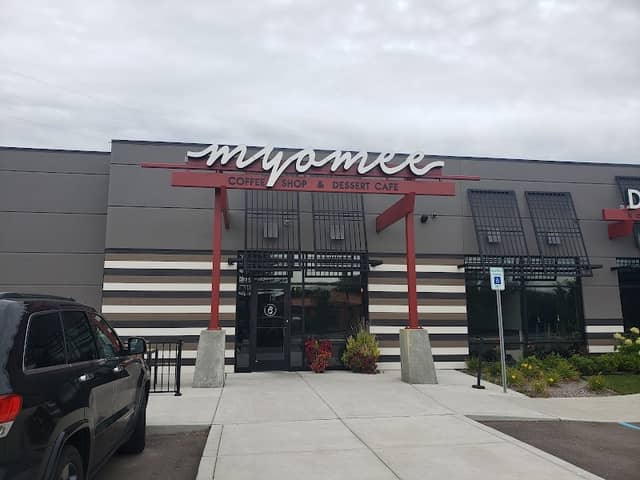 Myomee Cafe - Image 1