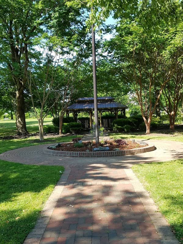 Liberty Garden Park & Arboretum - Image 2