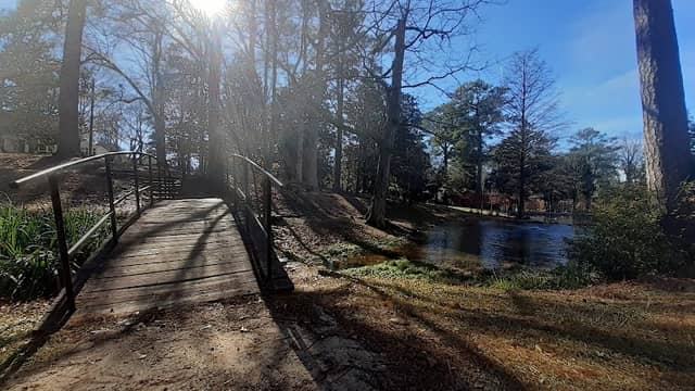 Academy Springs Park - Image 1