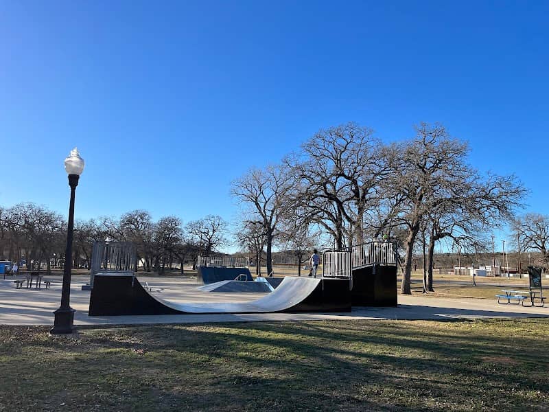 Southeast Park - Image 1