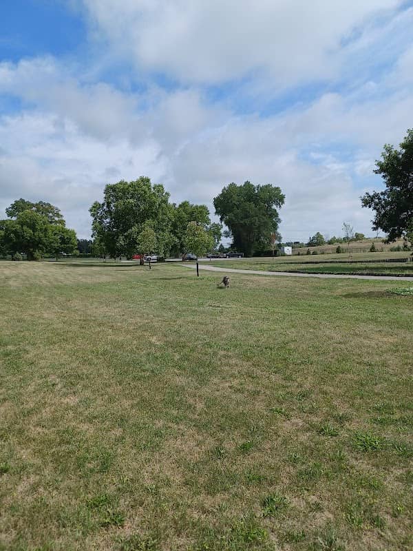 Griffon Park - Image 1