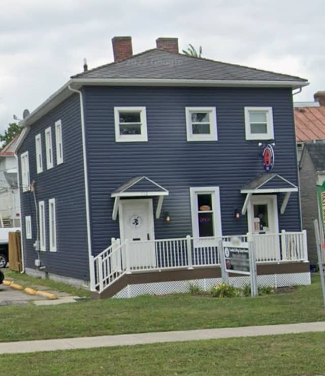 Crooked Cottage Escape Rooms - Image 1