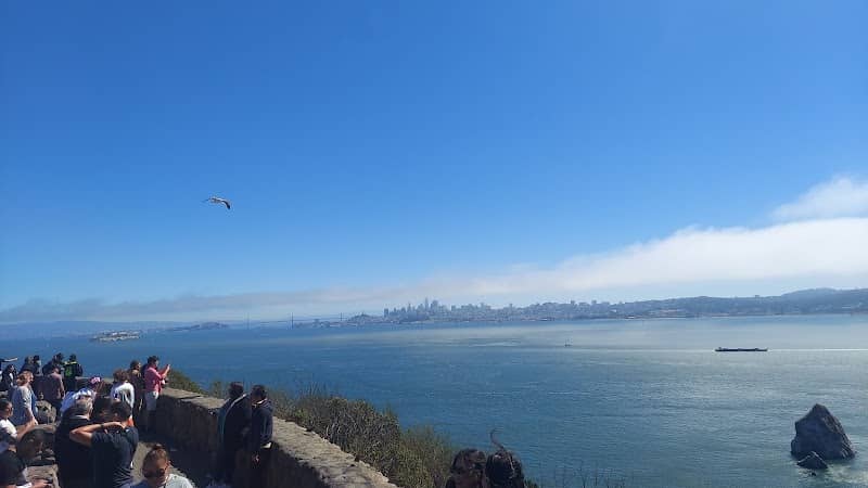Golden gate view - Image 1