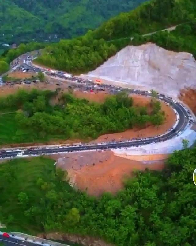 Bukit Watu Gadjah (Clongop) - Image 1