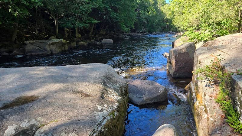 Hayman Falls Trail Parking - Image 1