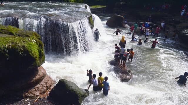 Air Terjun Grojokan Limo - Image 1