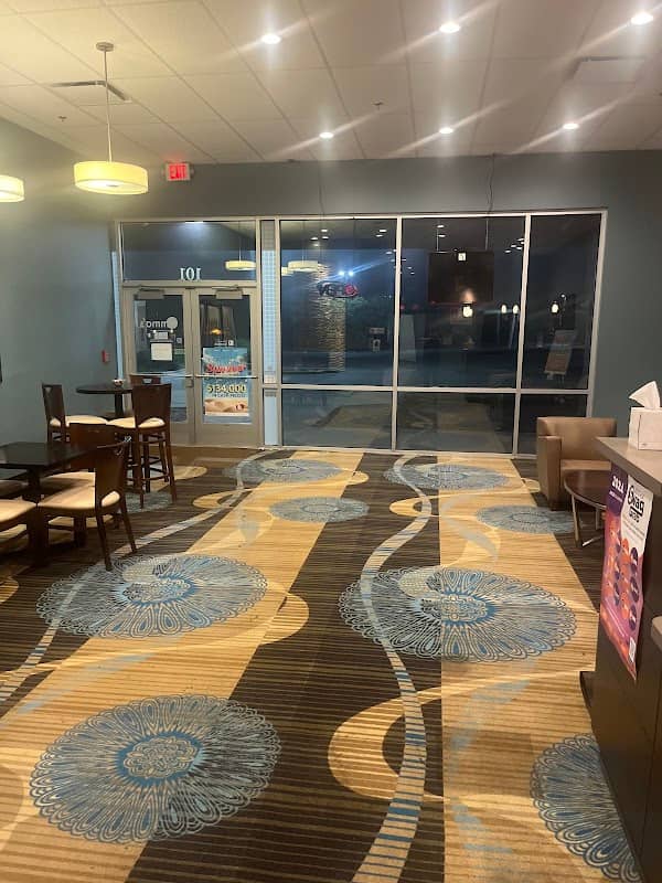 Emma's - Image 1