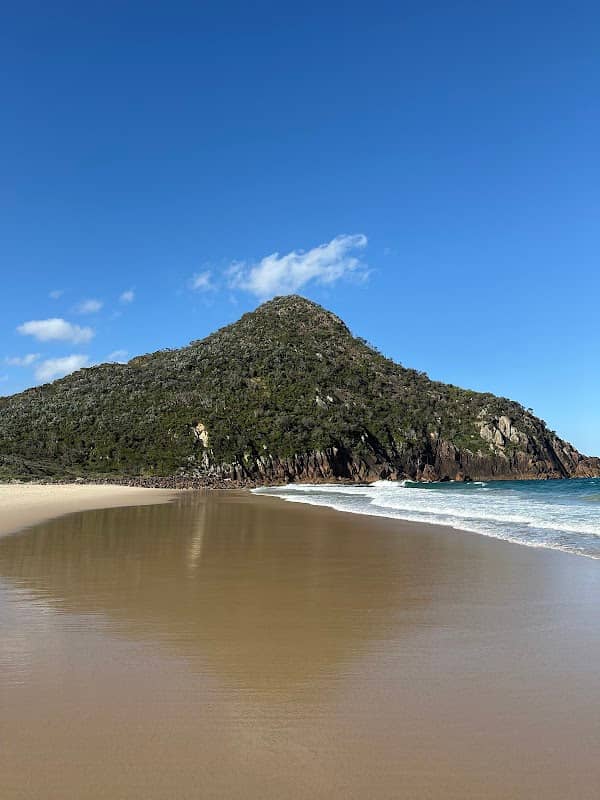 Shoal Bay Beach - Image 1