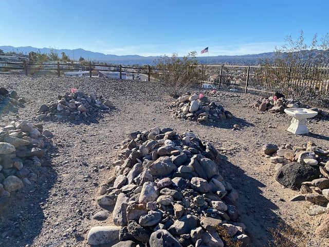 Hardyville Cemetery - Image 1