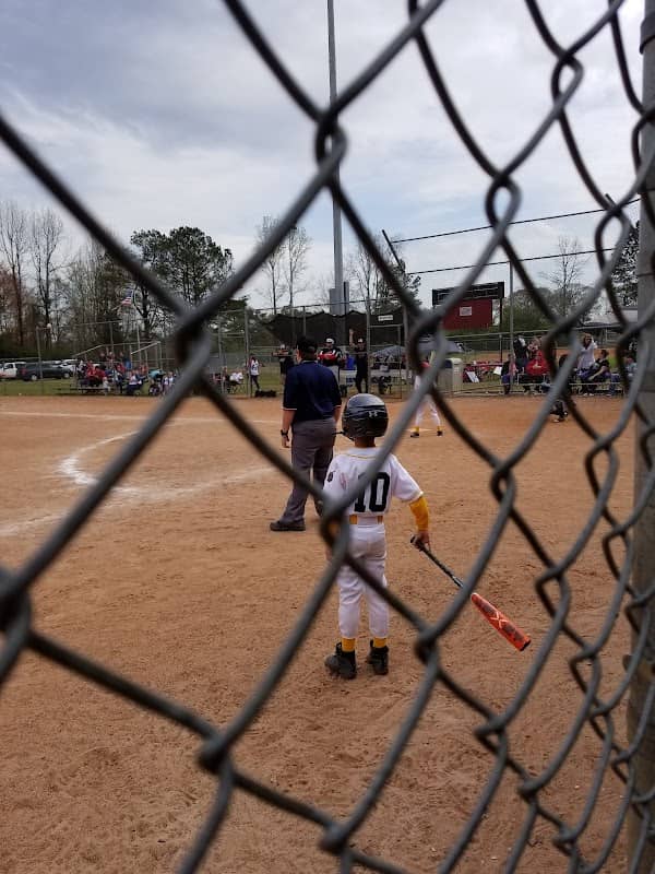Union Recreation Baseball - Image 1