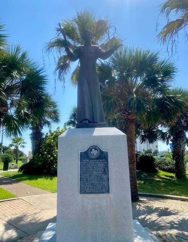 Statue of Padre Jose Nicolas Balli - Image 3
