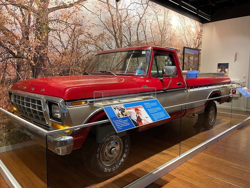 The Walmart Museum - Image 3