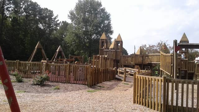 Seth West Parrott Park - Image 1