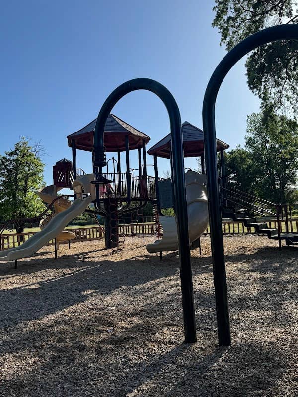 Upper Lake Park | Lake County Parks - Image 1