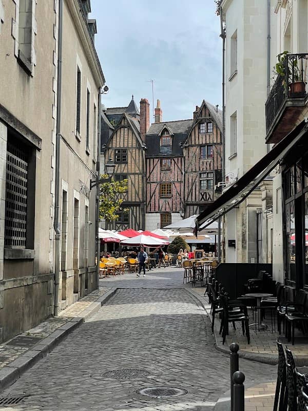Vieux Tours - Image 2