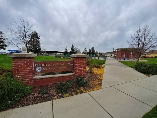 Bridgeway Island Park - Image 1